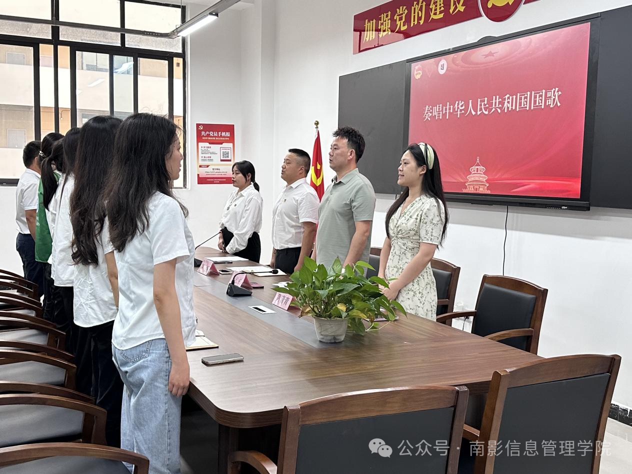 d71505621311fd2a962e7c50a6555c48.png